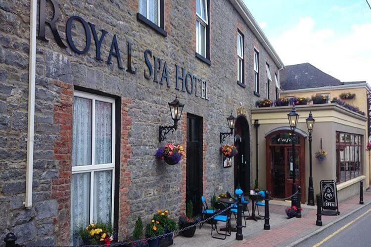 Royal Spa Hotel & Café 